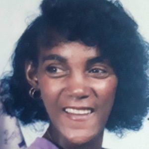 Meet your Posher, Milah